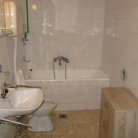 Apartment Family-friendly Retreat *